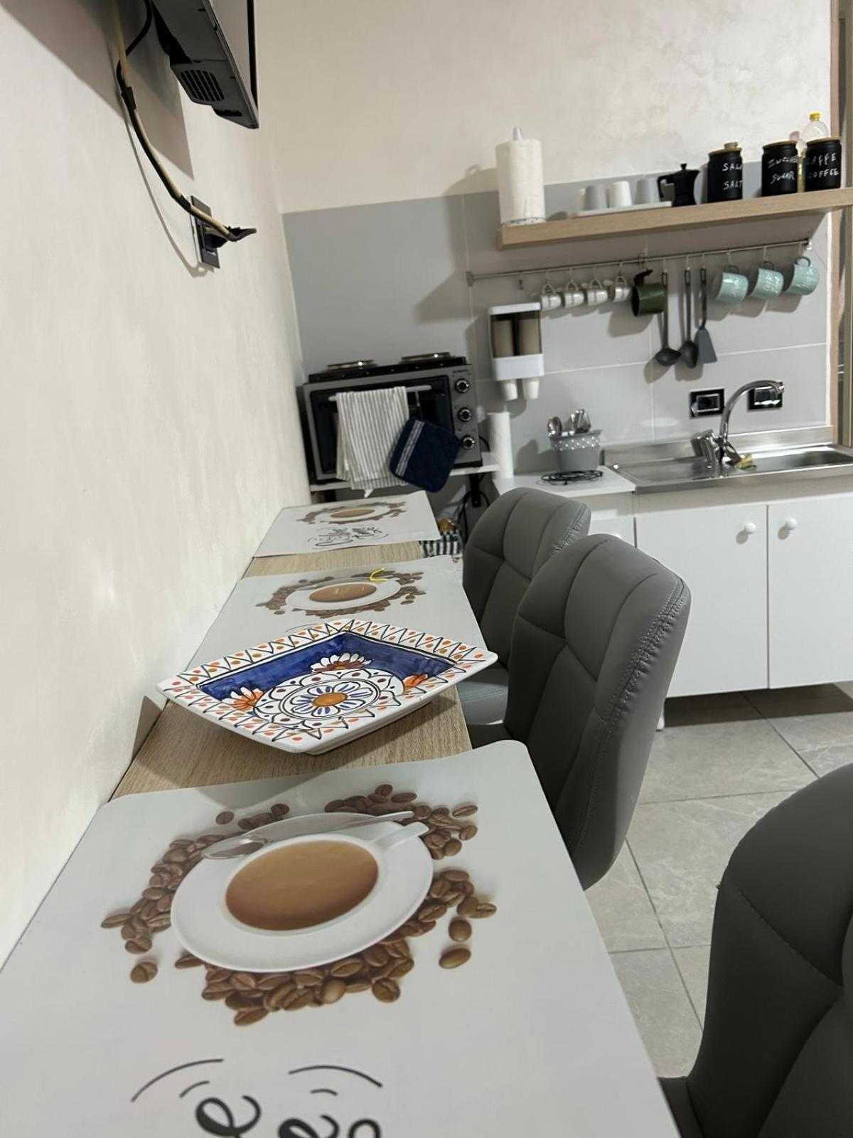 Apartment House Toledo Naples